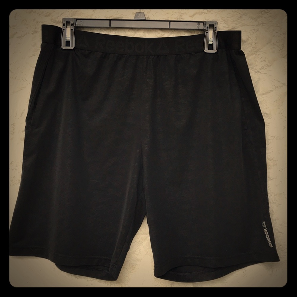 EUC Reebok Performance Shorts Sz2XL